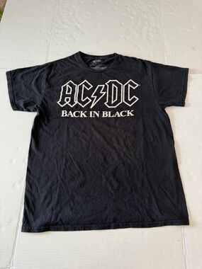 AC/DC Black "Back In Black" Graphic Tee - Black & White